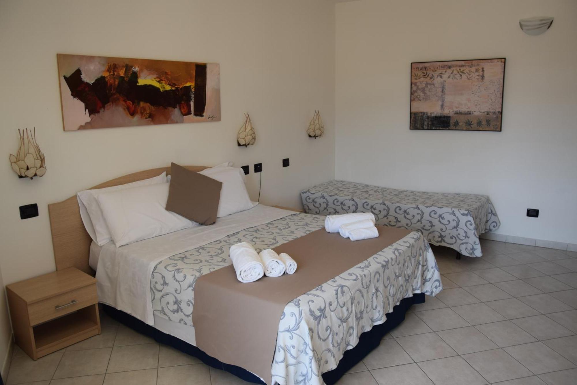 Hotel Profumo Di Mare Otranto Exteriör bild