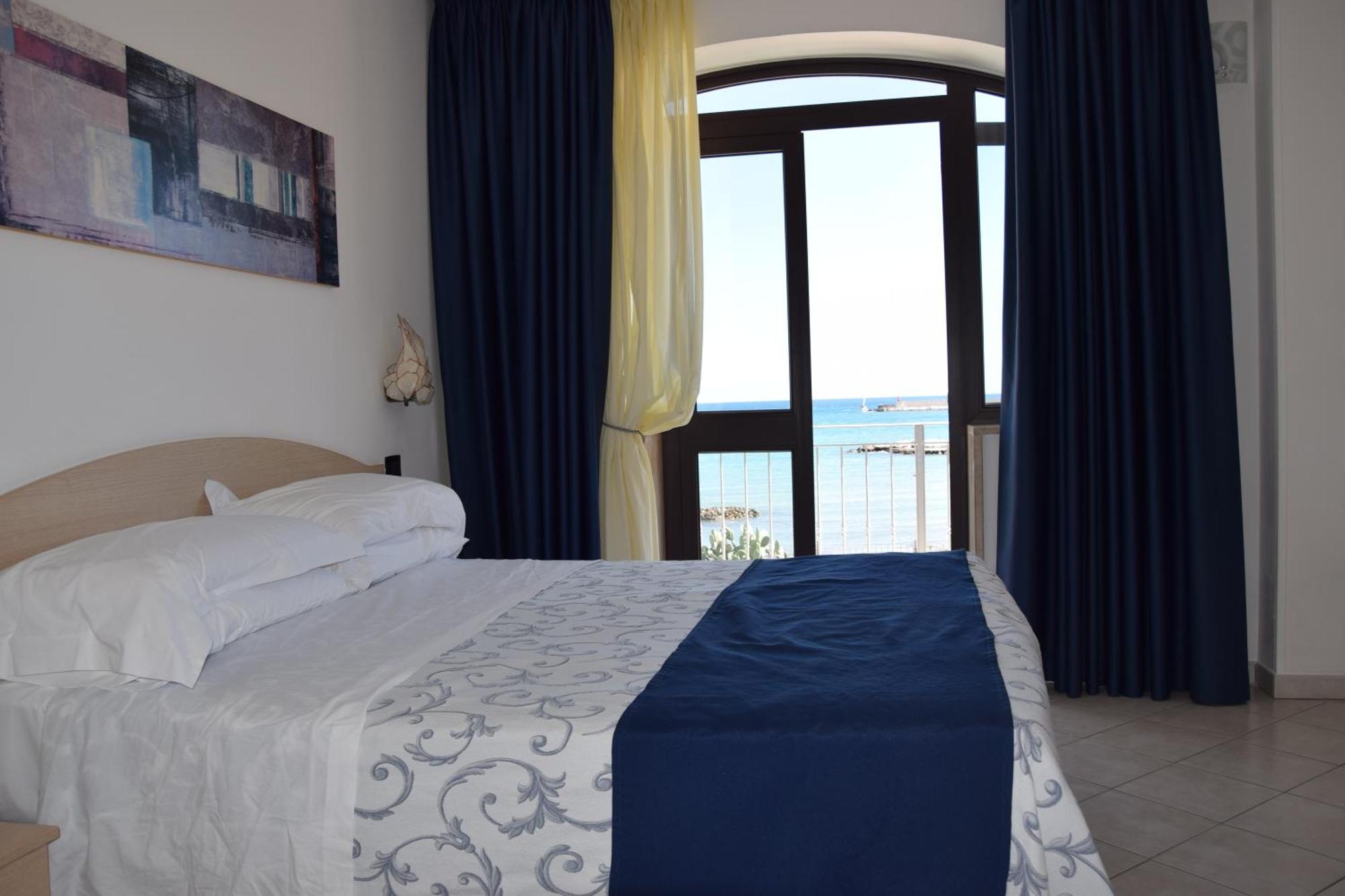Hotel Profumo Di Mare Otranto Exteriör bild